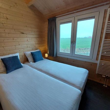 Vakantiehuisje Vlakbij Leeuwarden, Swichumer Pleats Екстериор снимка
